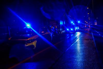 Stuttgart Untertuerkheim: Frontalcrash zweier PKW 